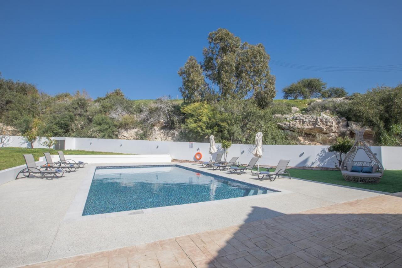 פרוטאראס Krasas Villa מראה חיצוני תמונה
