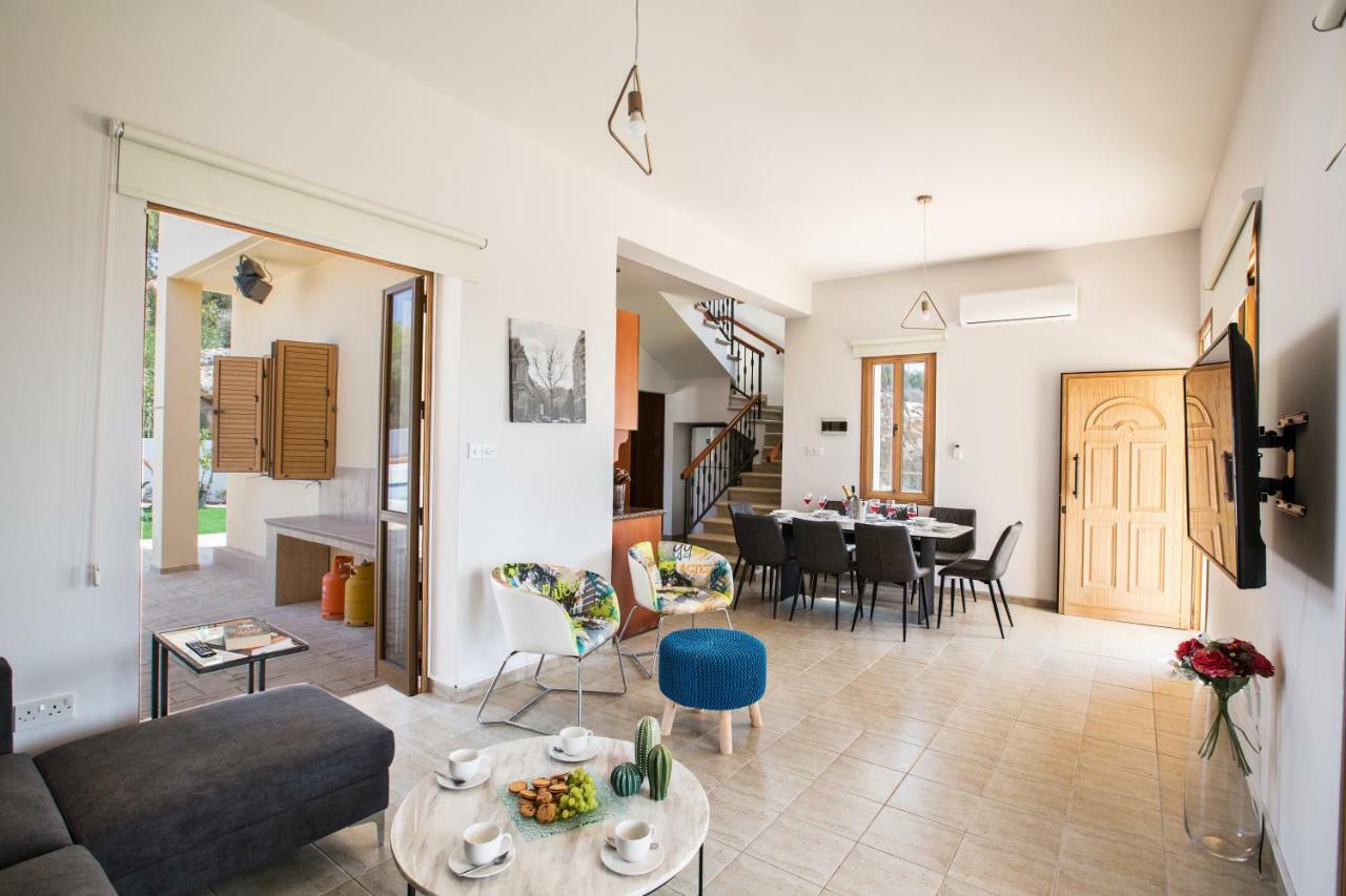 פרוטאראס Krasas Villa מראה חיצוני תמונה